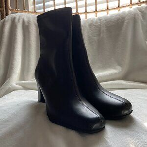 Aerosoles Boots Women Size 5.5 Black Bootie